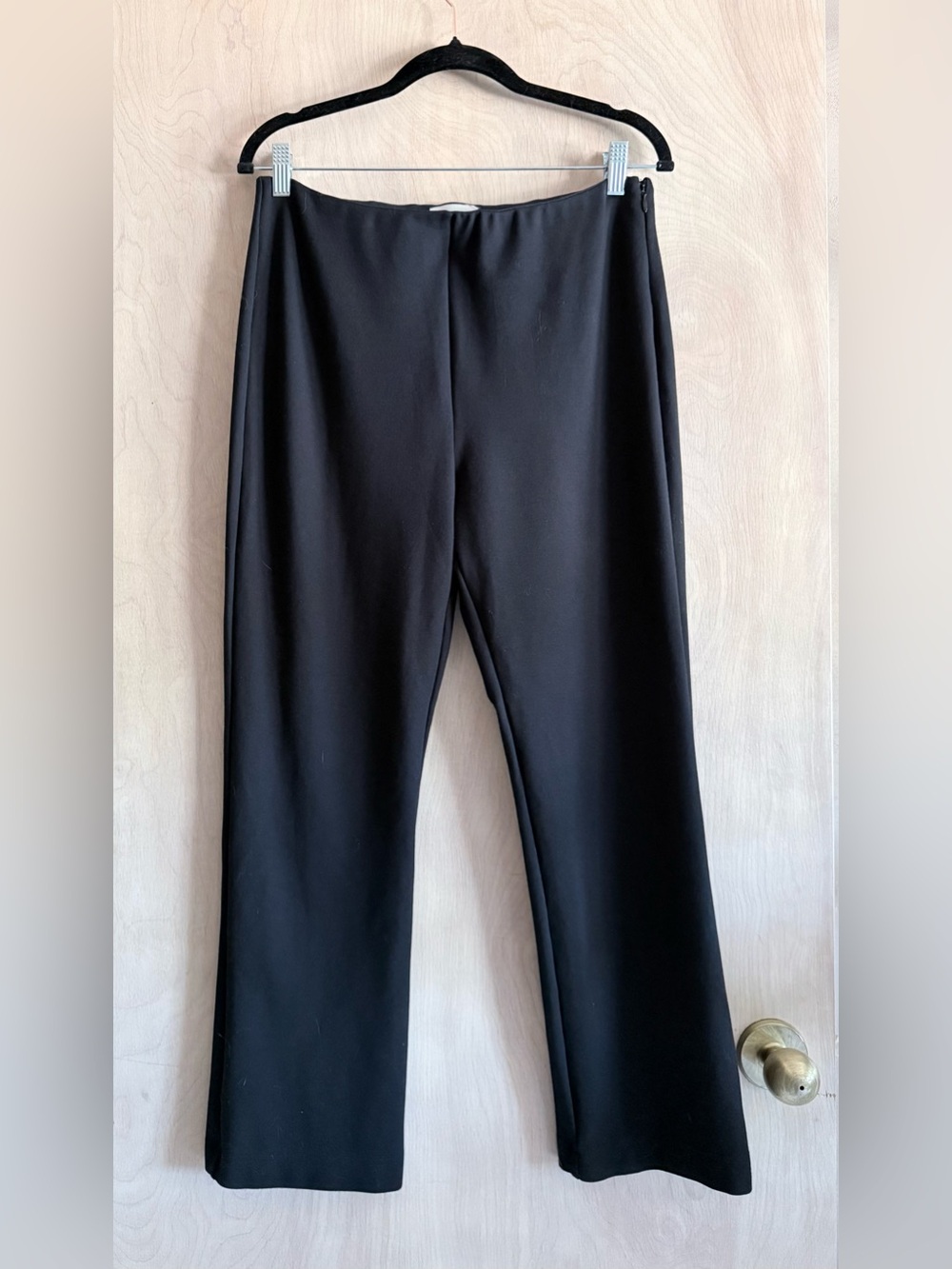 Tuckernuck Black Ponte Straight Leg Pants Women’s Large Crop